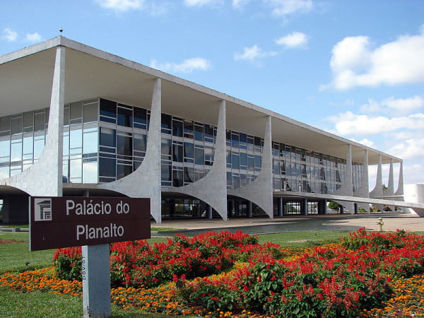 Principais pontos turísticos de Brasília 8 Palacio do Planalto 600x450 1