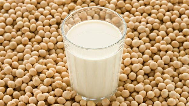 Alimentos que dão saciedade e ajuda a emagrecer 3 leite de soja